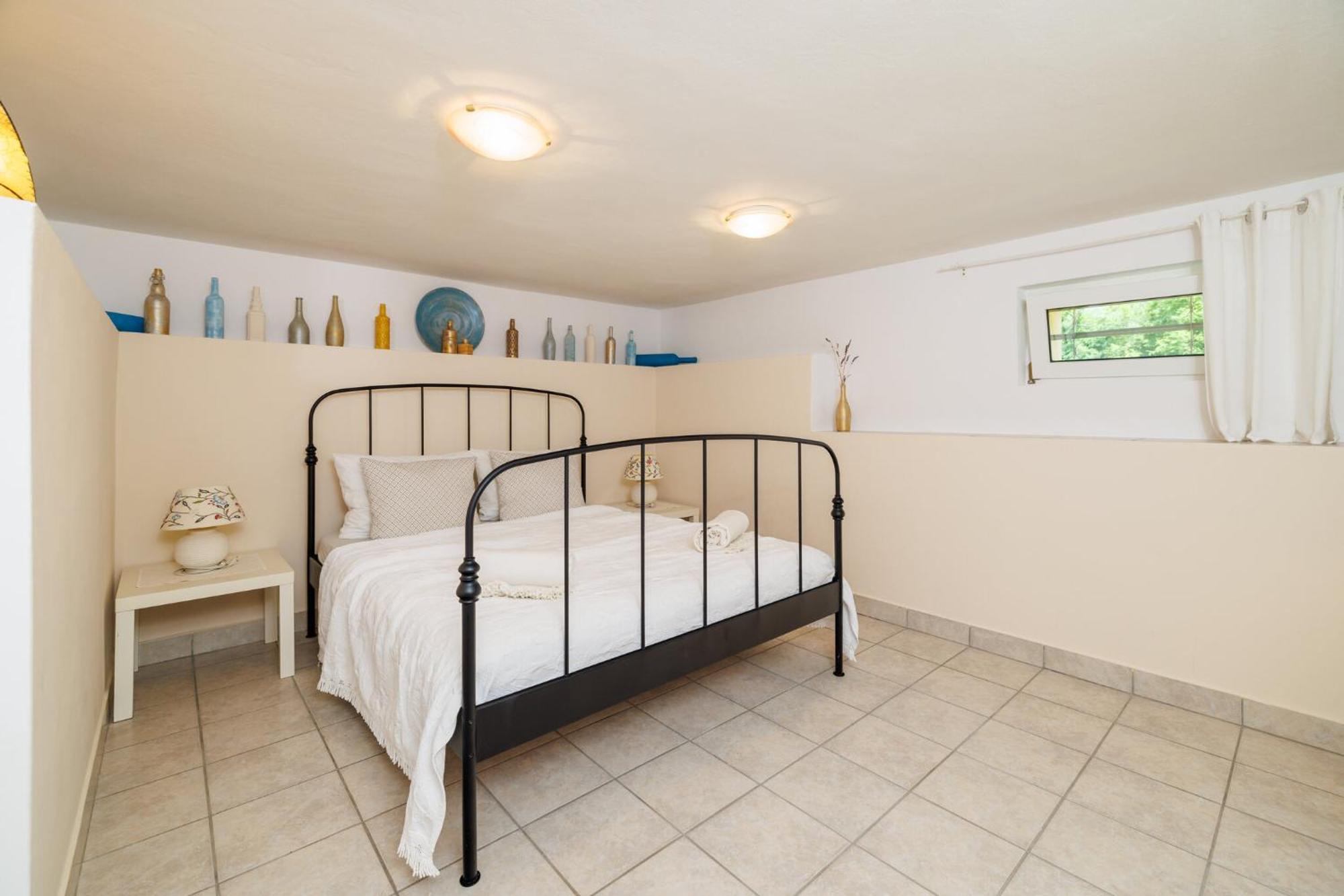 Emaris Apartment Tribalj  Luaran gambar